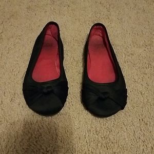 Black flats